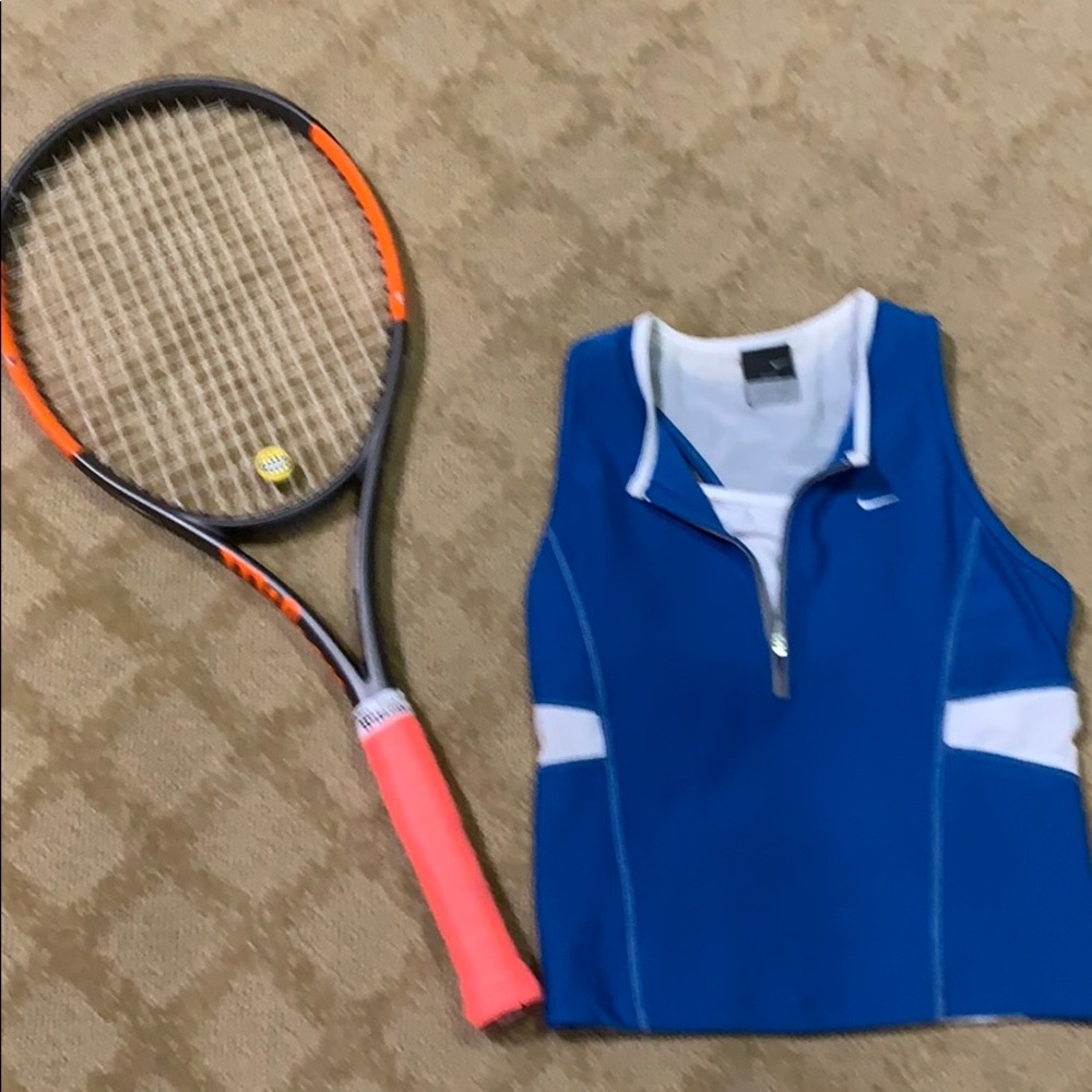 Nike women’s tennis tank top